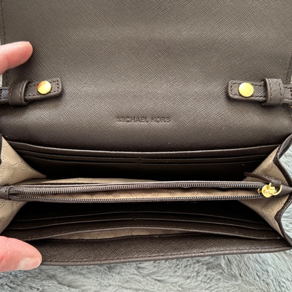 Michael Kors small bag - Picture 6 of 8
